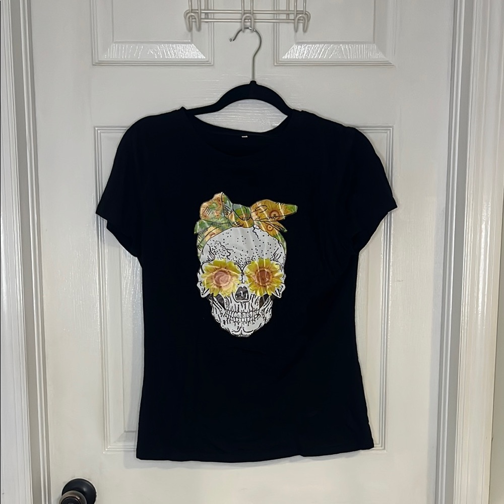 SHEIN Black Tee with Floral Skull Design